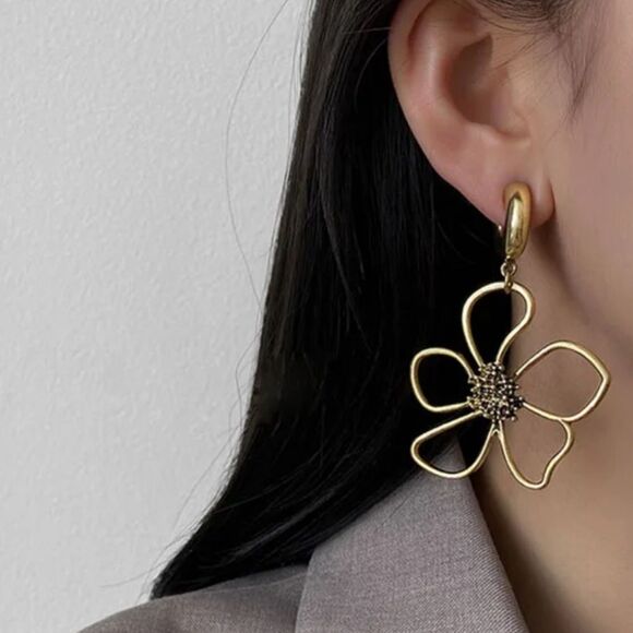 boho flower drop A324 - Picture 2 of 6